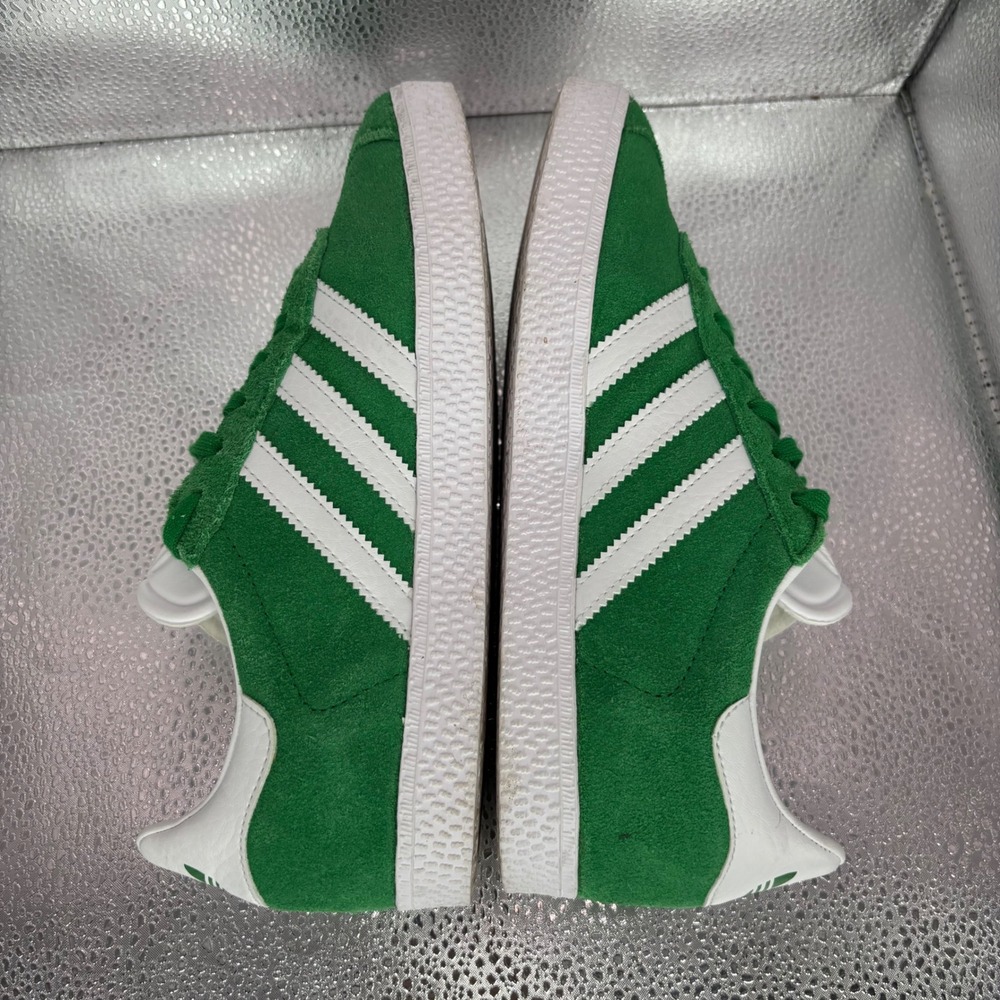 Adidas Gazelle Green Suede White Stripes Sneakers BB5477 Mens 4.5 Womens 5.5 - Picture 5 of 7